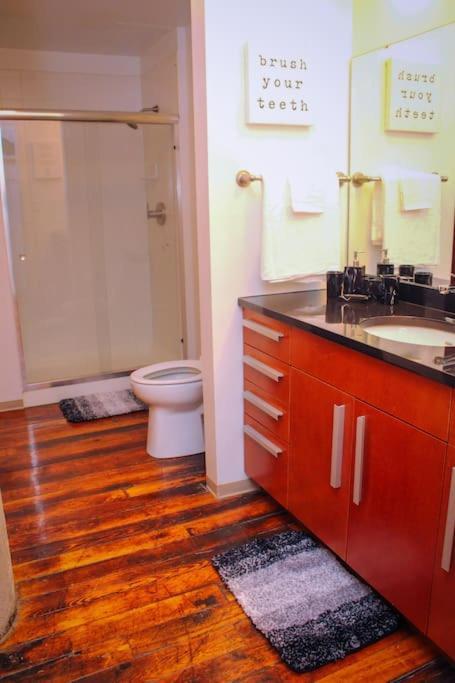 Cozy Stylish Downtown Loft Appartement Saint Louis Buitenkant foto